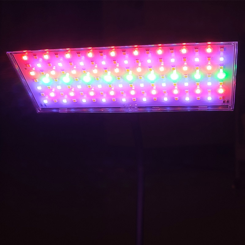 Lampa akwariowa z regulacją 3  – Aquarium Plant Growth Light recenzja i cena